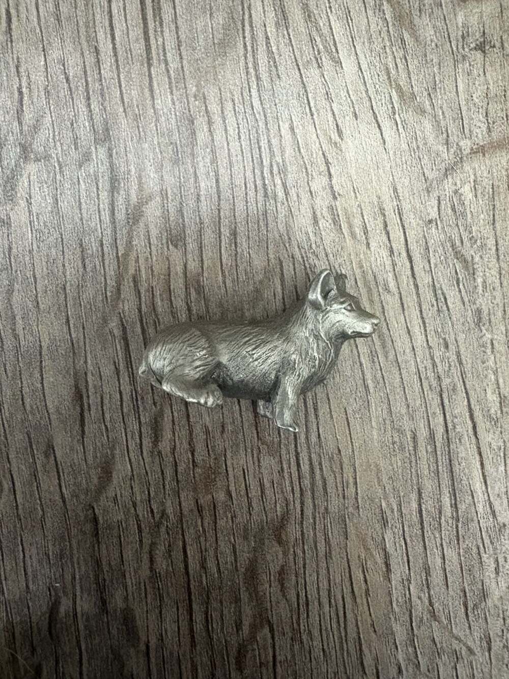 Raincliffe Potter Pewter Corgi Dog Figurine
